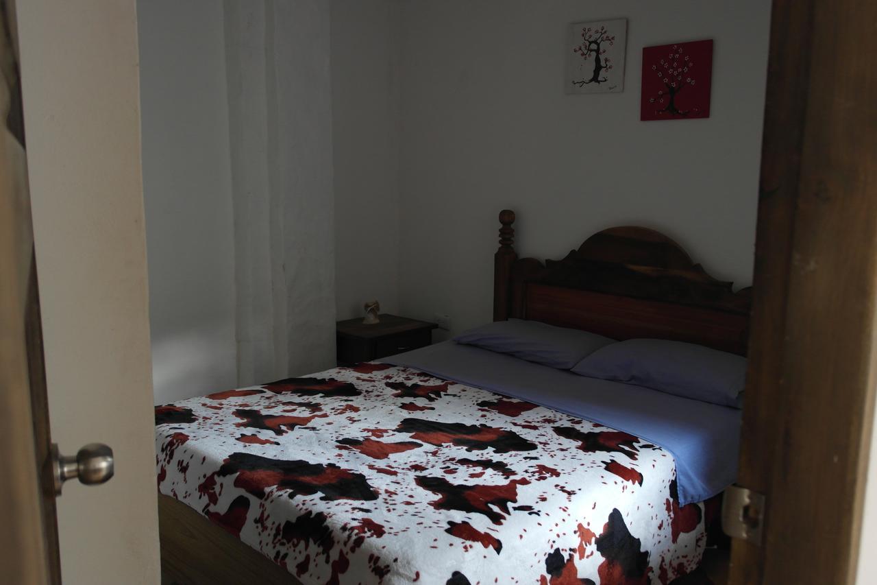 Sergeant Pepper'S Hostel Jardín Eksteriør bilde